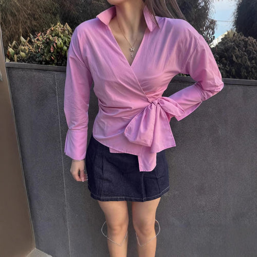 Damen Wickelbluse mit Bindeband und elegantem Kragen EB