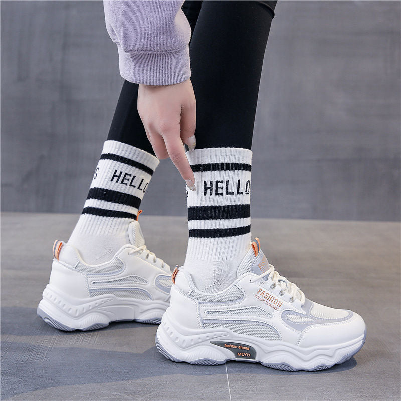 Damen Sportliche Sneaker mit atmungsaktivem Obermaterial und dämpfender Laufsohle EB