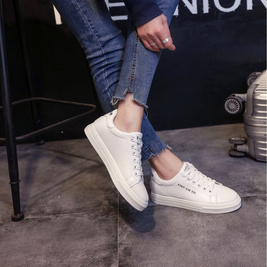 Damen leichte Lifestyle-Sneaker mit minimalistischer Ästhetik EB