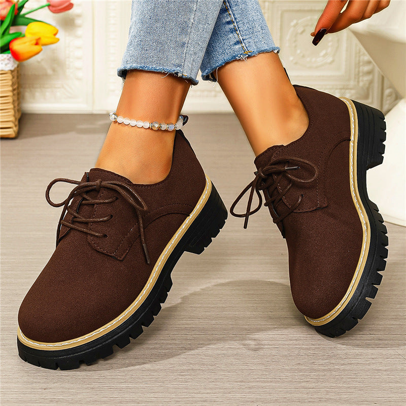Damen Schnürschuhe mit robustem Profil und modernem Look EB