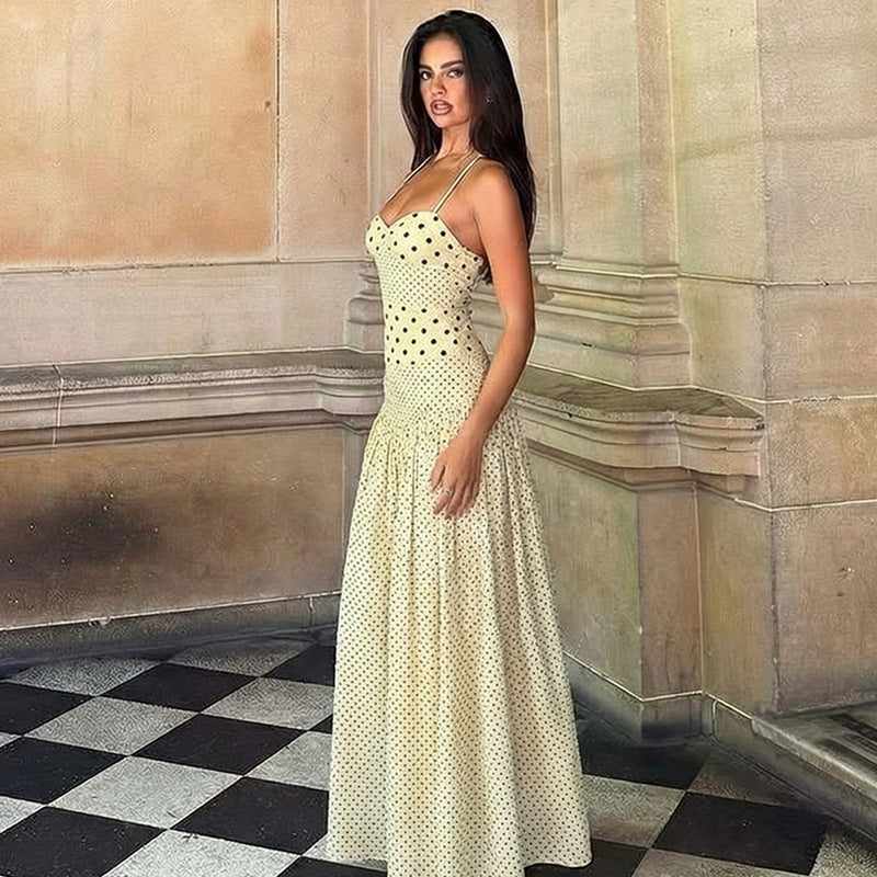 Damen Maxikleid mit verspielten Polka-Dots und schickem Halterdesign EB