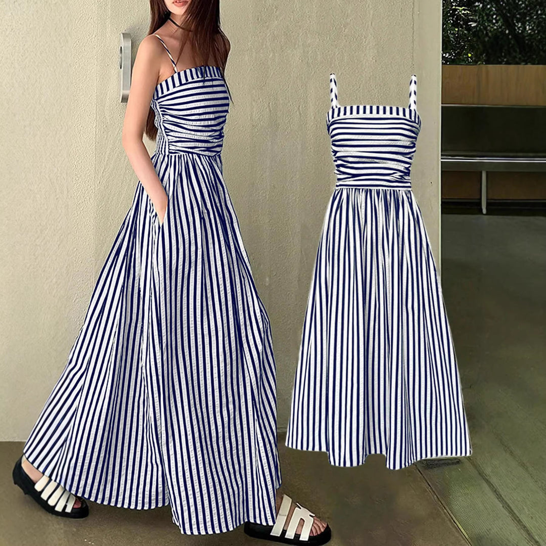 Damen Maxikleid mit schmalen Trägern und raffinierten Falten EB