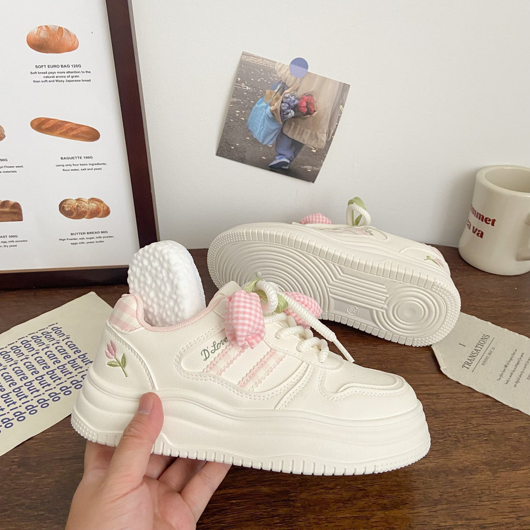 Damen Sneakers mit verspieltem Blumenmotiv und gepolsterter Laufsohle EB