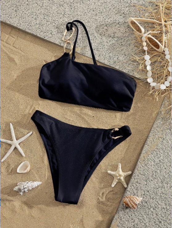 Damen Sportlicher Bikini mit asymmetrischem Oberteil und eleganten Details EB