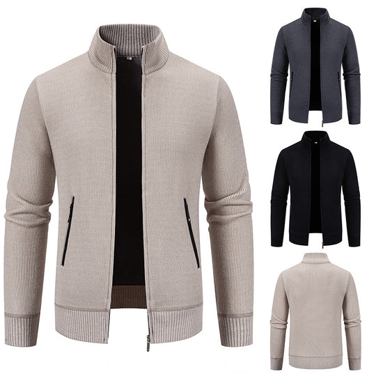 Herren Strickjacke mit hohem Kragen und modernen Reißverschlusstaschen EB