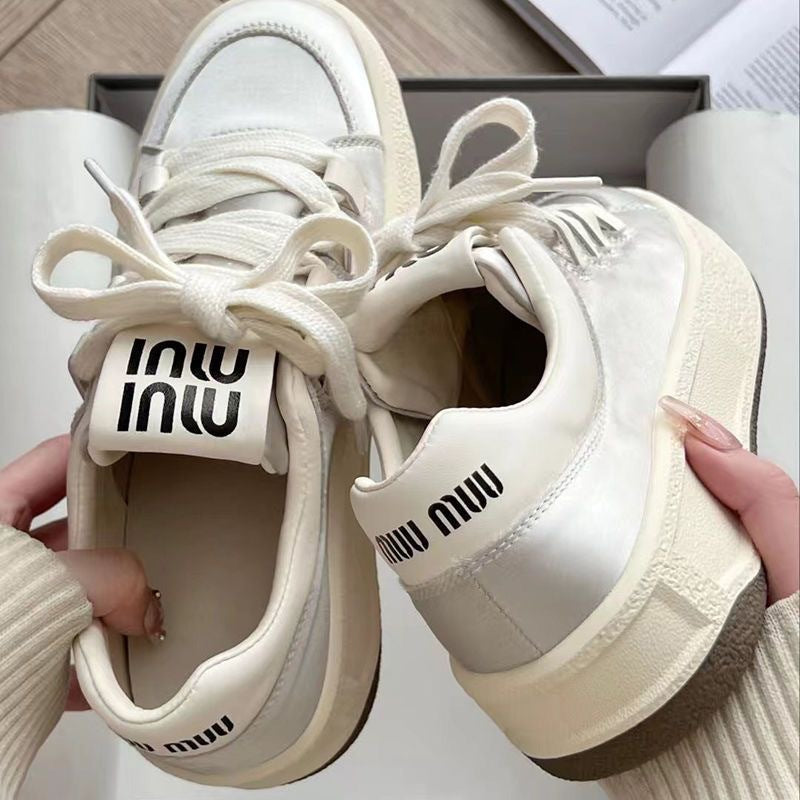 Damen Bequeme Sneaker mit atmungsaktivem Obermaterial und modischem Design EB