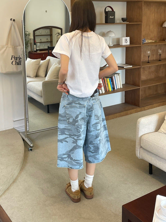 Damen Cargoshorts mit weitem Schnitt und modischem Camouflage-Muster EB