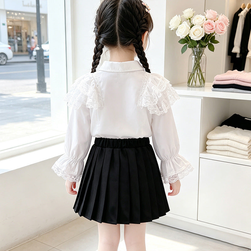 Mädchen Bluse mit luftigem Spitzenbesatz und Rüschendetails EB
