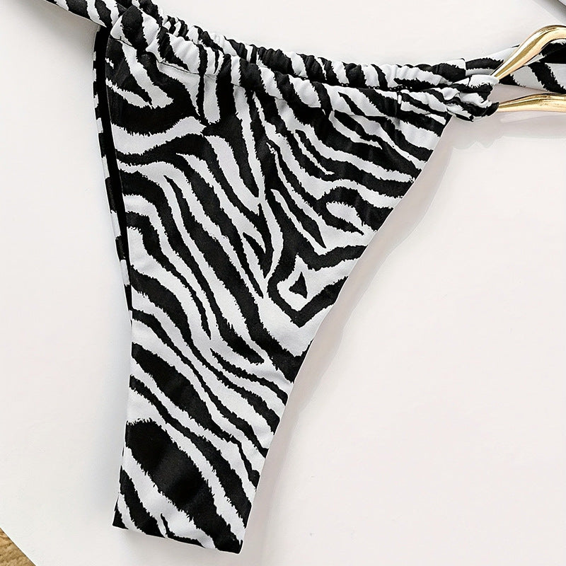 Damen Bandeau-Bikini mit hochwertigem Gold-Detail und elastischem Schnitt EB