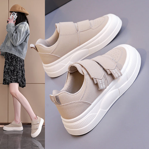 Damen Sneakers mit praktischem Klettverschluss und modischer Plattform EB