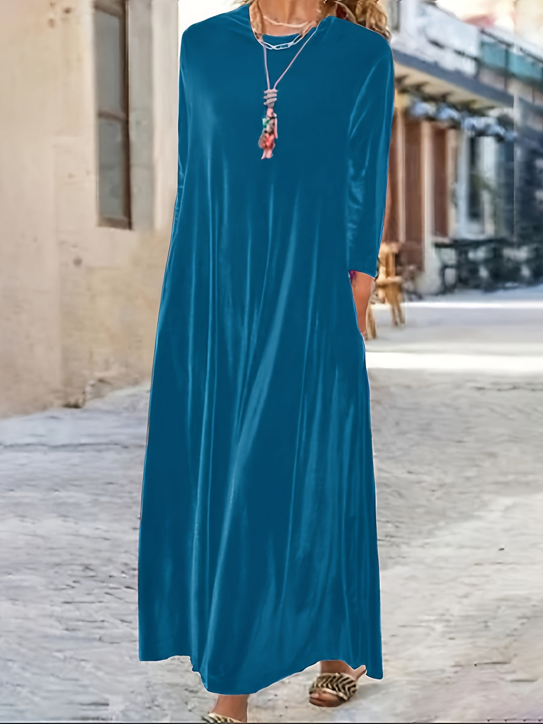 Damen Maxikleid mit elegantem Schnitt und Taschen EB