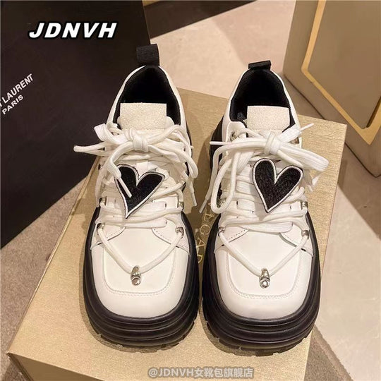 Damen Sportliche Chunky Sneakers mit attraktiven Verzierungen EB