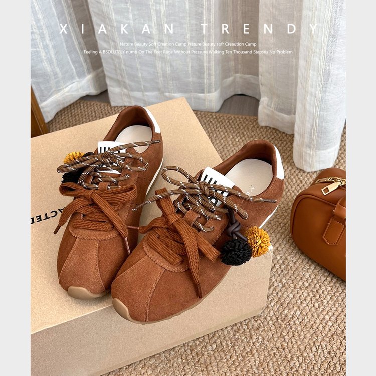 Damen modische und komfortable Sneakers mit innovativen Schnürdetails EB