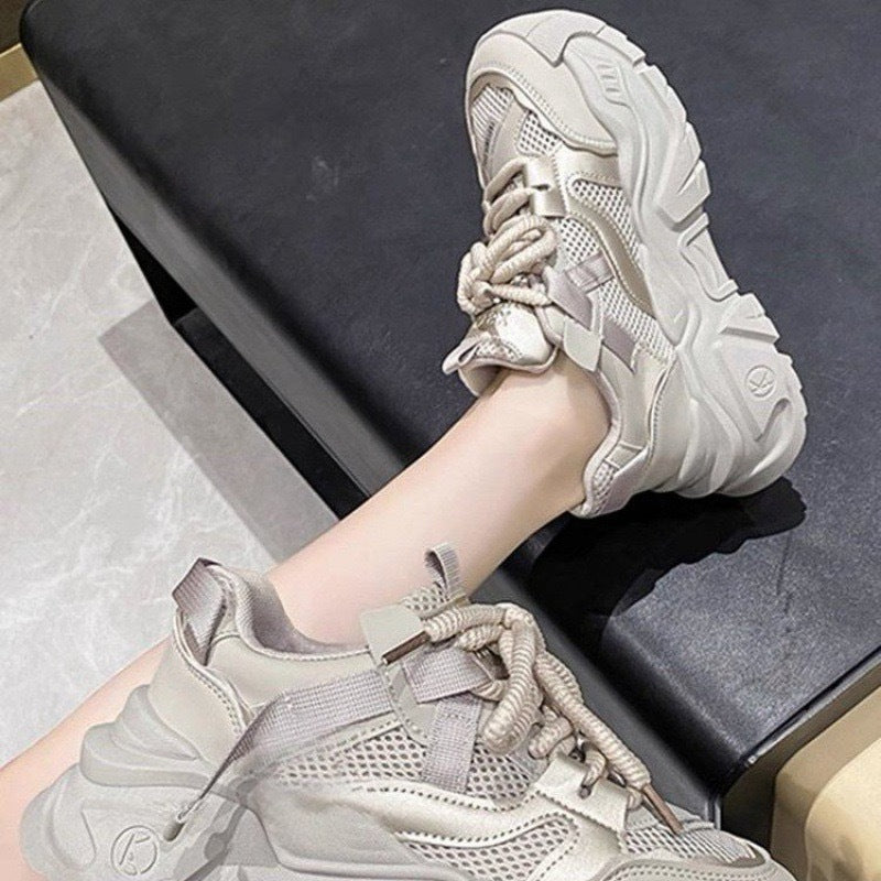 Damen modische Chunky Sneaker mit atmungsaktiver Netzstruktur und robuster Sohle EB