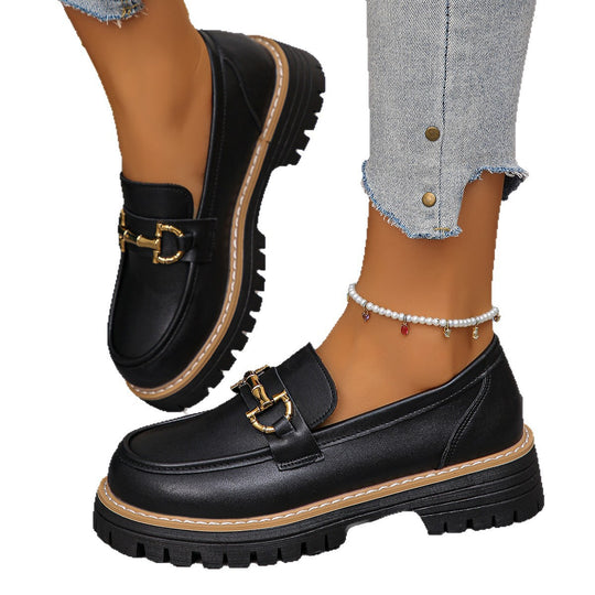 Damen Modische Loafers mit glänzender Oberfläche und dekorativem Ketten-Detail EB