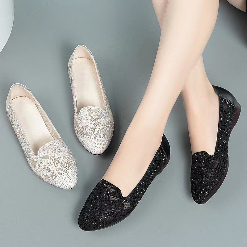 Damen Elegante Ballerinas mit modischem Lochmuster und funkelnden Strassdetails EB