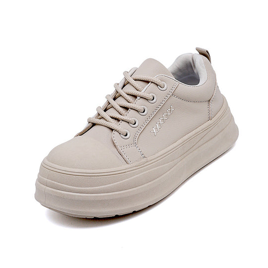 Damen Chunky Sneakers mit stabiler Gummisohle und elegantem Obermaterial EB