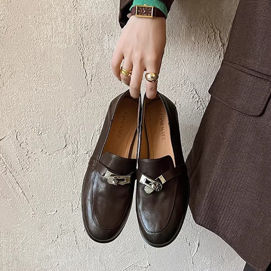 Damen Mokassins mit eleganter Schnallenverzierung EB