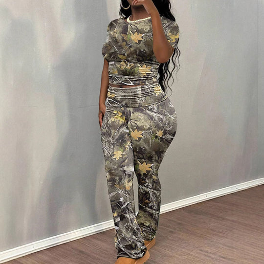 Damen Sportliches Set mit trendigem Camouflage-Muster und elastischem Bund EB