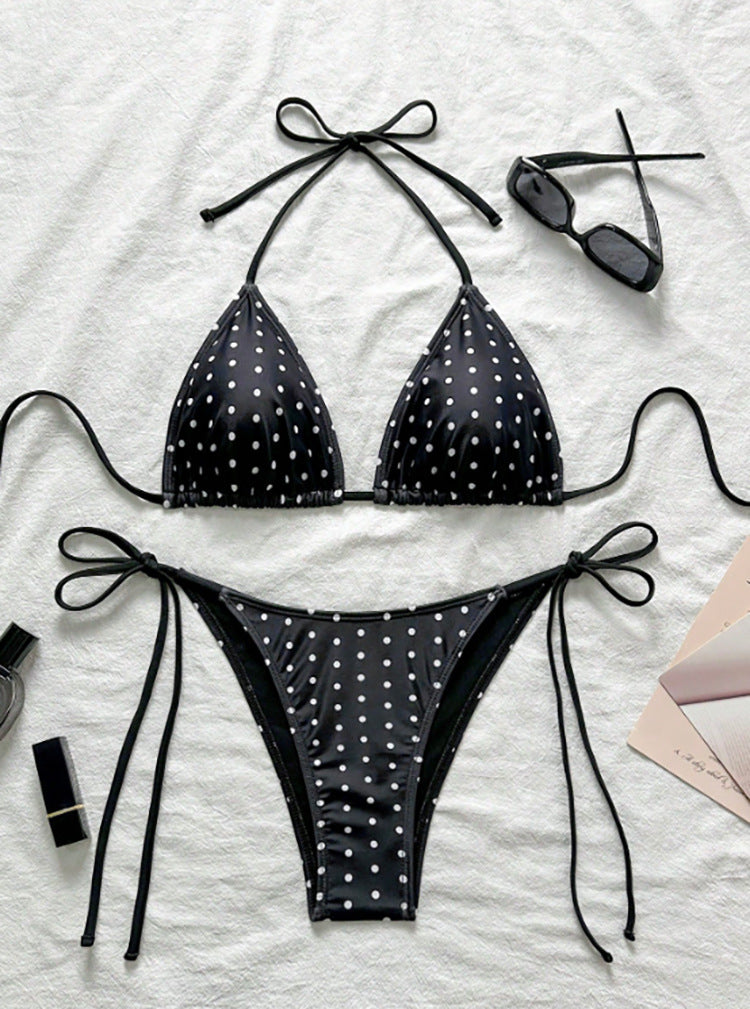 Damen Triangel-Bikini mit verspieltem Punktenmuster und verstellbaren Trägern EB
