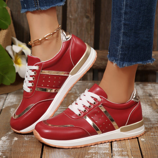 Damen modische Sneaker mit auffälligen metallischen Akzenten EB