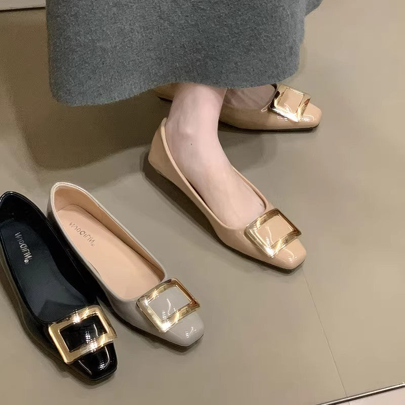 Damen Ballerinas mit eleganter Schnalle und hochwertiger Lackoberfläche EB
