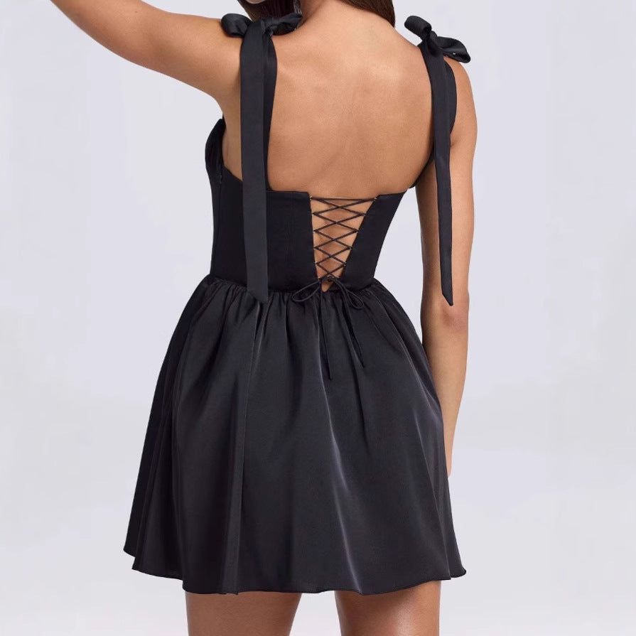 Damen luftiges Sommerkleid mit schickem Rückenausschnitt und entzückenden Schleifen EB