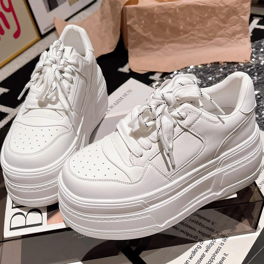 Damen Plateausneaker mit stylishem Design und atmungsaktivem Obermaterial EB