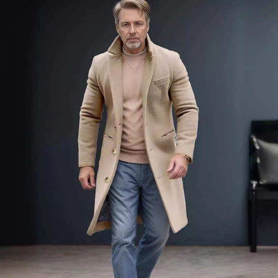 Herren eleganter langes Wollmantel mit schmalem Schnitt und goldenen Knöpfen EB