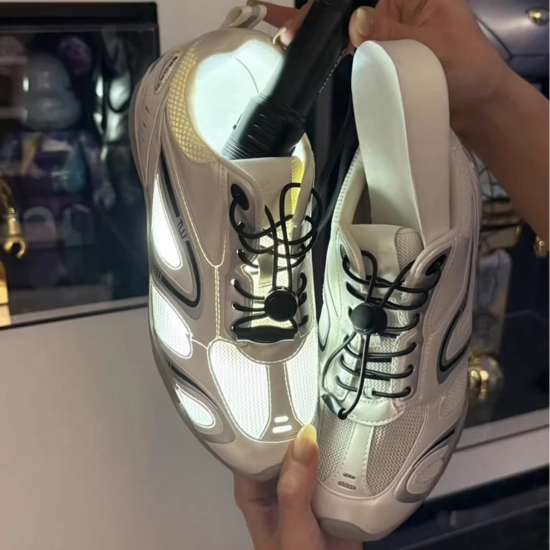 Damen Sportliche Sneakers mit innovativem Schnürsystem und atmungsaktiver Sohle EB