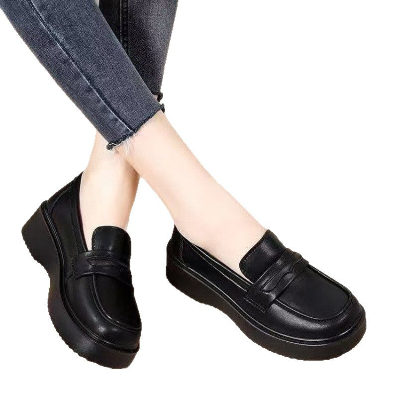 Damen Komfortable Ledereinlagen-Slipper mit hoher Plateausohle EB