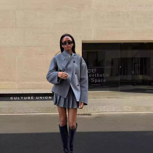 Damen Modische und elegante Kurzjacke mit innovativem Schnitt EB