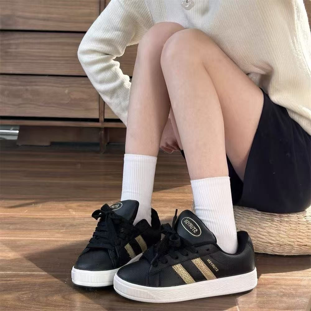 Damen Sportliche Sneakers mit modischem Lederdesign und stabiler Sohle EB