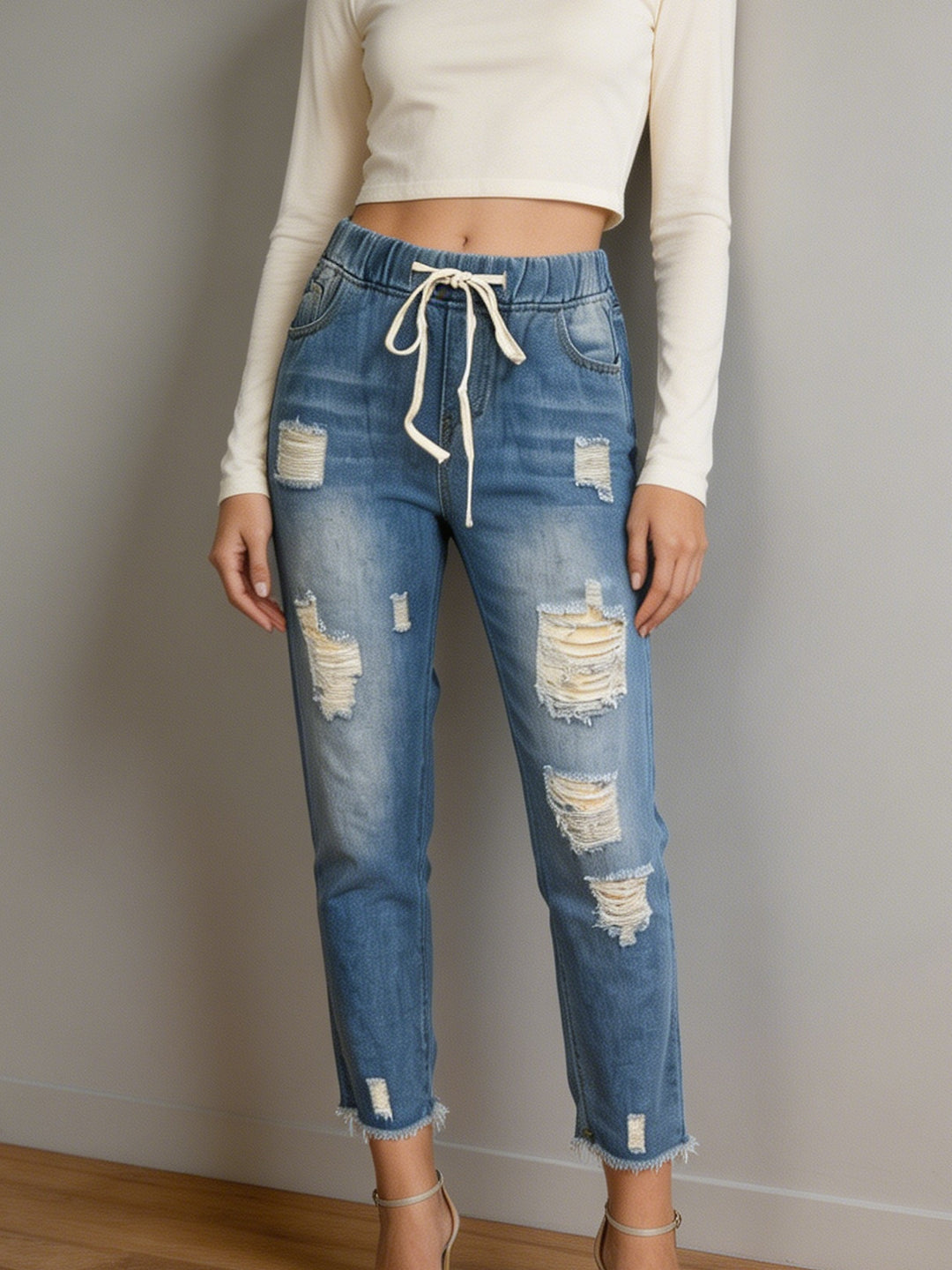 Damen nan lockere Destroyed-Denim Jogger mit elastischem Kordelbund und ausgefranstem Knöchelabschluss EB