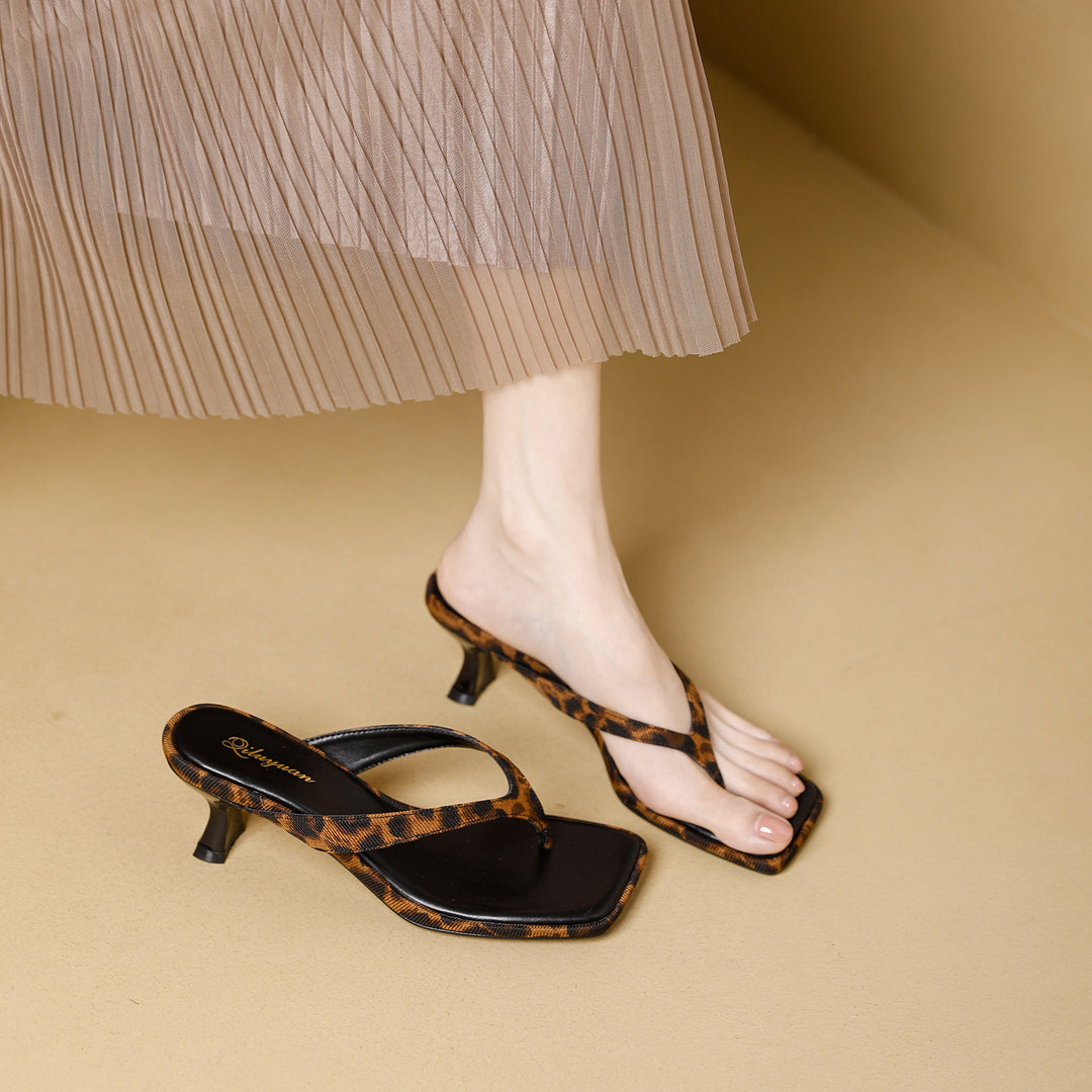 Damen modische Flip-Flops mit geschmackvollem Punktedesign und elegantem Absatz EB