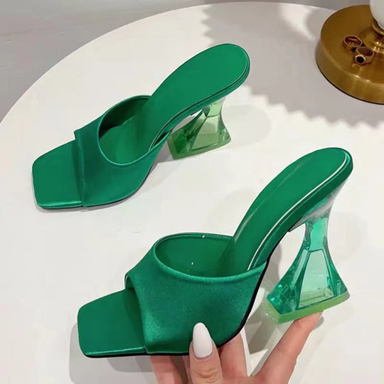 Damen Modische Flip-Flops mit transparentem Blockabsatz EB