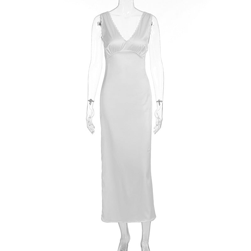 Damen elegantes Satin-Nachtkleid mit tiefem V-Ausschnitt und breiten Trägern EB