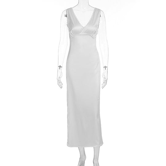 Damen elegantes Satin-Nachtkleid mit tiefem V-Ausschnitt und breiten Trägern EB