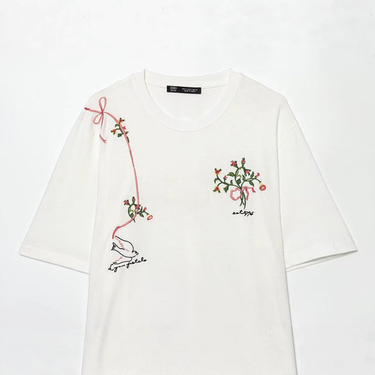 Damen T-Shirt mit feiner Stickerei und einzigartigen Drucken EB