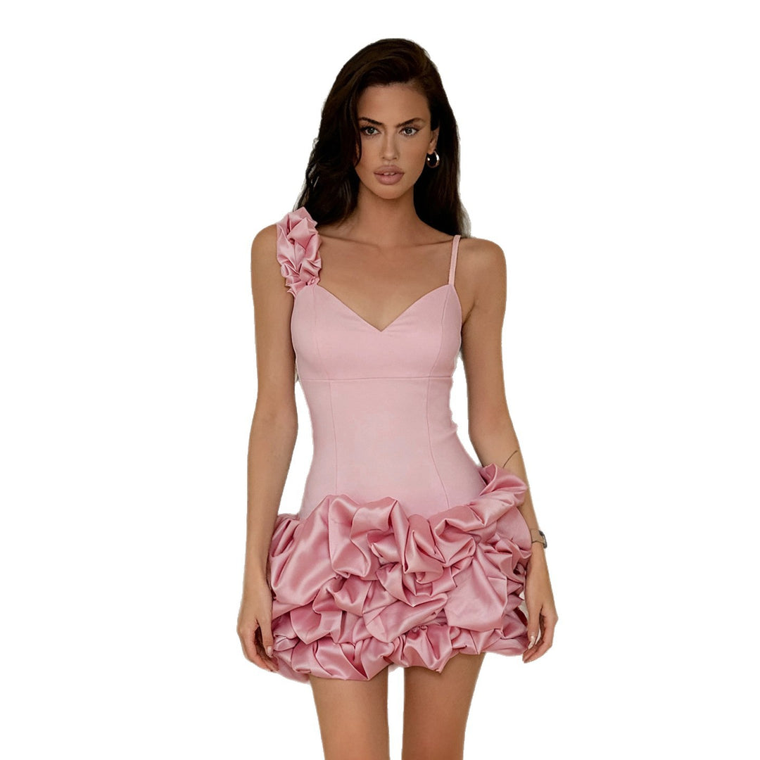 Damen Minikleid mit voluminösen Rüschendetails und einseitigen Träger EB