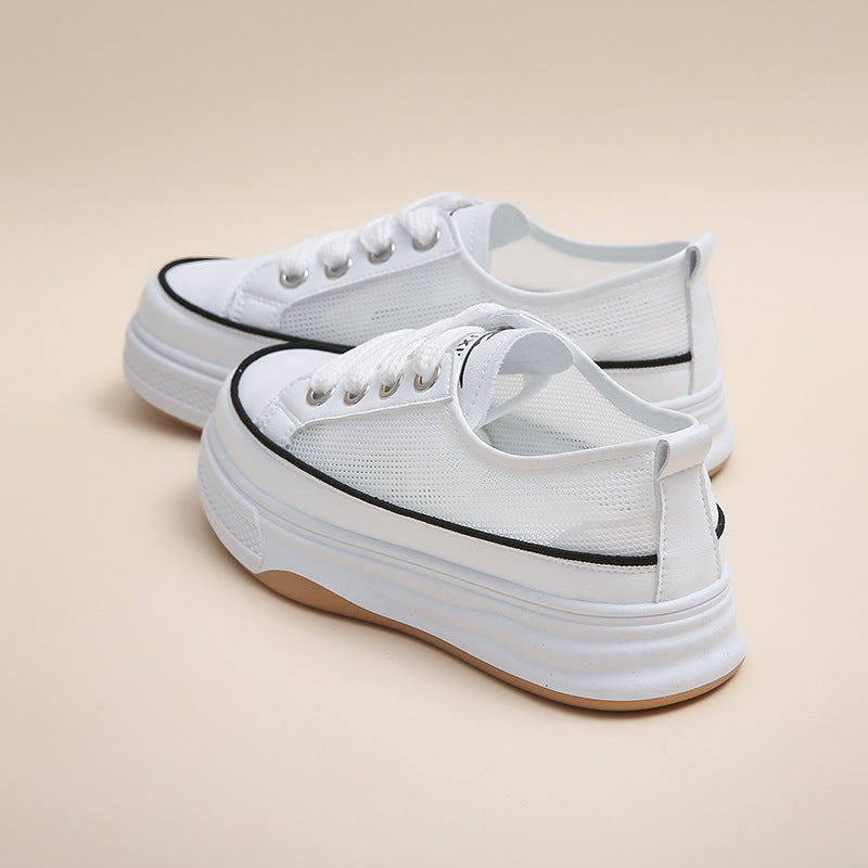 Damen Sportliche Plateausneaker mit atmungsaktivem Mesh-Obermaterial und rutschfester Sohle EB