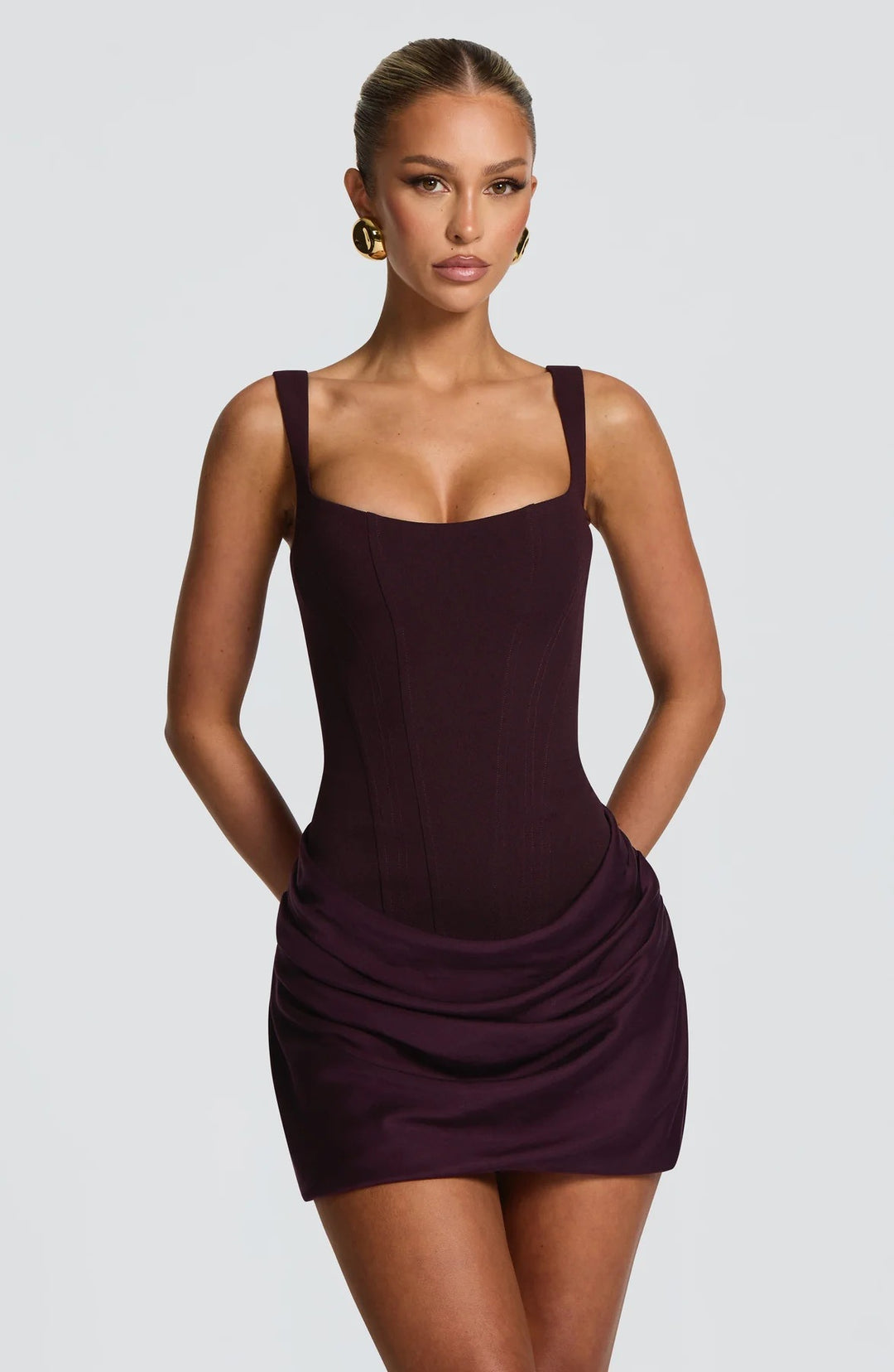 Damen Minikleid mit eleganter Drapierung und strukturierter Silhouette EB