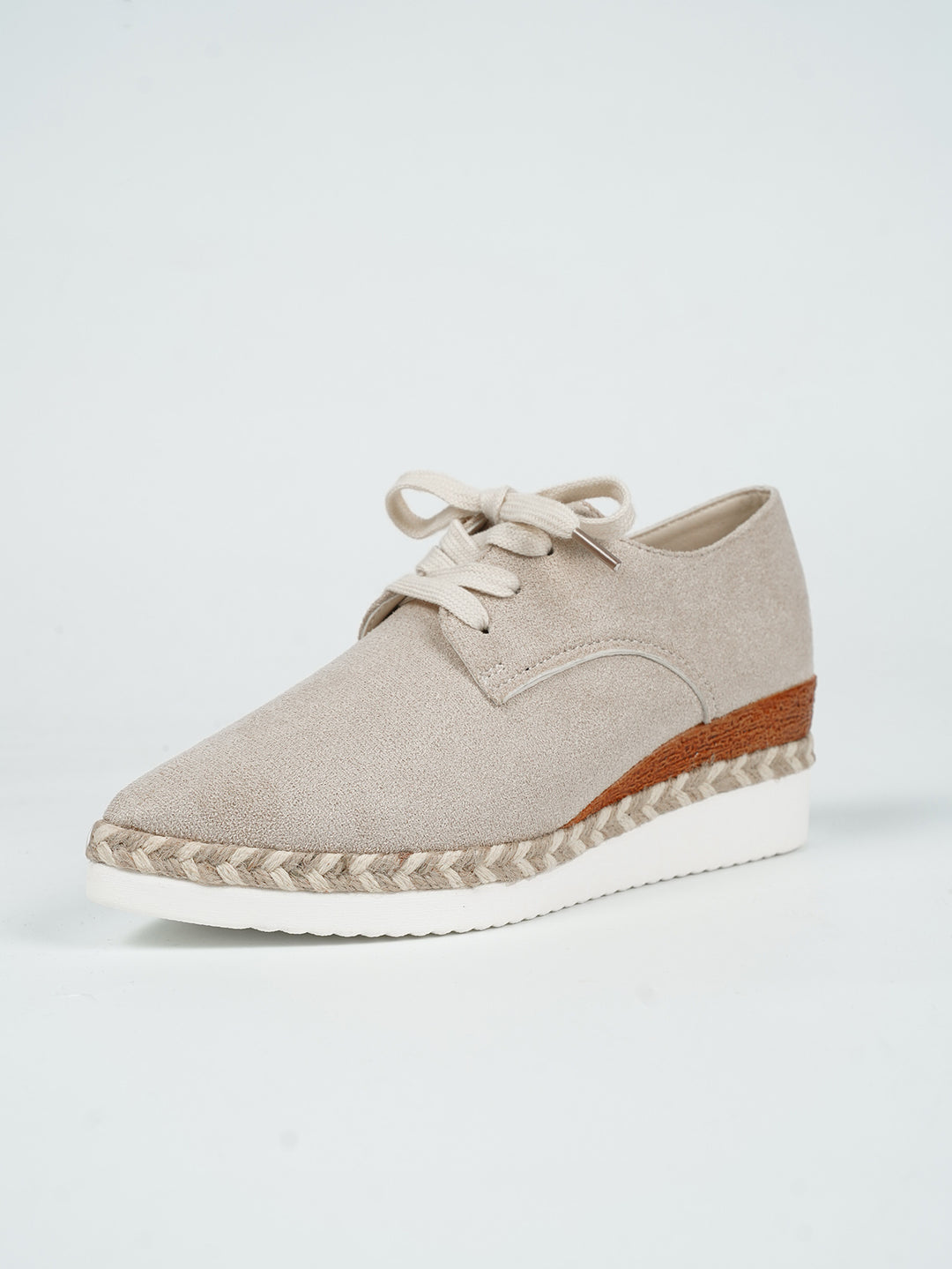 Damen Sneaker mit modischem Bastboden und atmungsaktivem Obermaterial EB