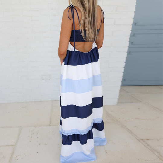 Damen Maxikleid mit schwingendem Rock und modischem Streifenmuster EB
