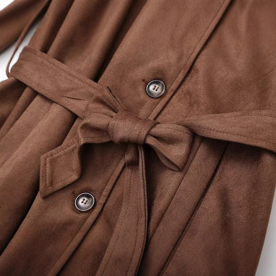 Damen Eleganter Trenchcoat aus hochwertigem Suede EB