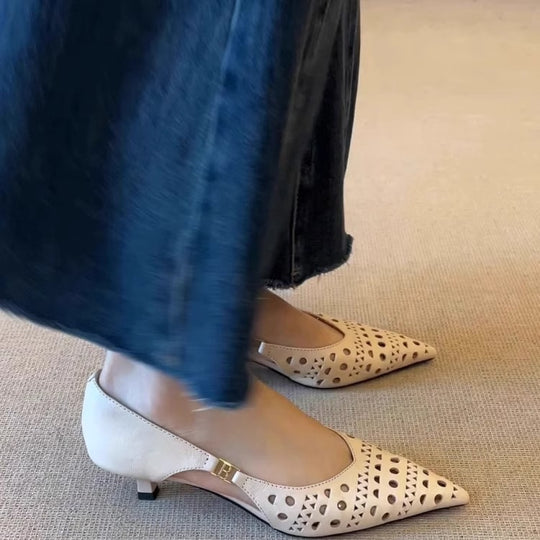 Damen elegante Spangenpumps mit ausgeschnittenem Designelement und komfortabler Sohle EB