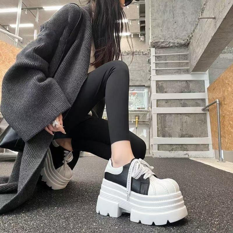Damen Modische Chunky Sneakers mit robuster Plateau-Sohle EB