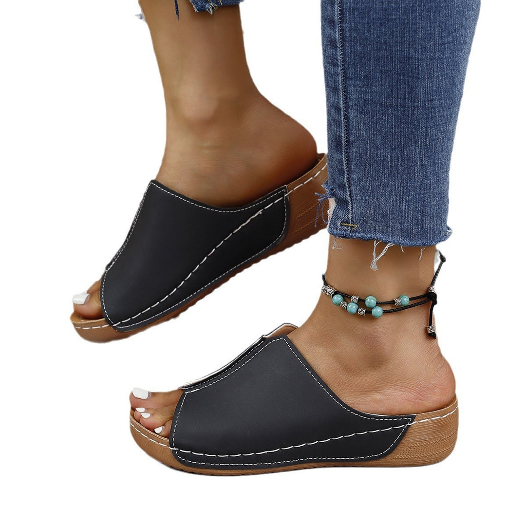 Damen Bequeme Schlupfsandalen mit modischem Schnitt EB