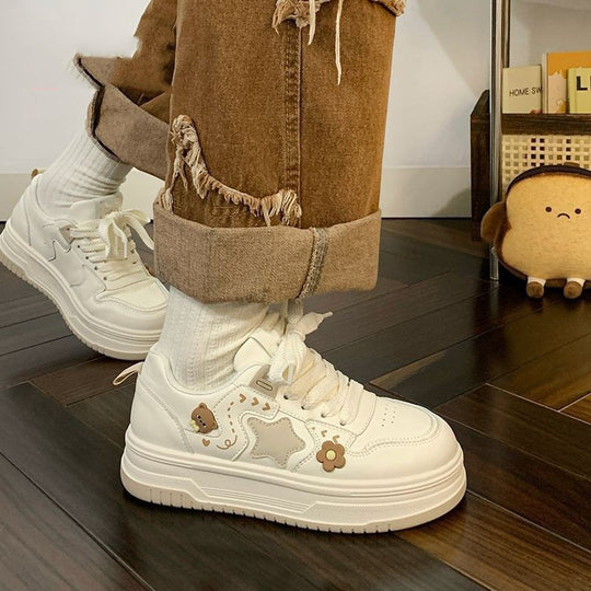 Damen Trendy Sneakers mit verspieltem Design und komfortablem Sohlenprofil EB