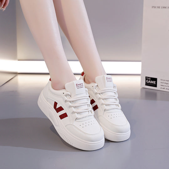 Damen Sportliche Sneaker mit gepolsterter Sohle und modischem Obermaterial EB
